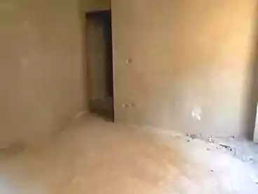 شقق للبيع - 3 غرف - بالدور 2