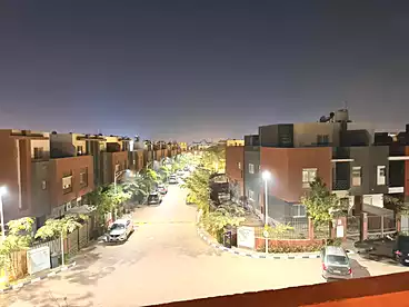 عقارات للإيجار - 4 غرف