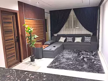 عقارات للبيع - 3 غرف - بالدور 10