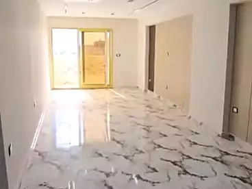 شقق للبيع - 3 غرف - بالدور 13