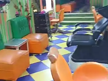 تجاري للبيع