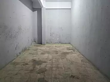 Commercial For sale - floor 0