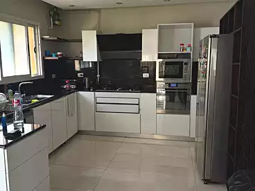 عقارات للبيع - 3 غرف - بالدور 1