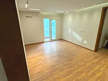 عقارات للإيجار - 3 غرف - بالدور 3