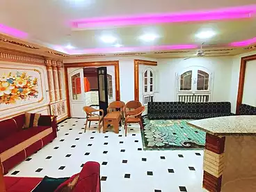 شقق مفروشة للبيع - 3 غرف - بالدور 1