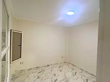 عقارات للبيع - 1 غرف - بالدور 2