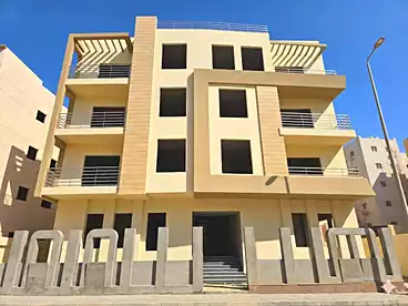 عقارات للبيع - 3 غرف - بالدور 2