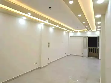 شقق للبيع - 3 غرف - بالدور 4