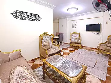 شقق مفروشة للبيع - 3 غرف - بالدور 5