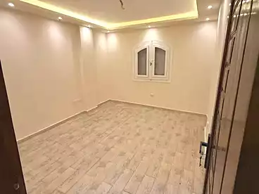 شقق للبيع في البيطاش، العجمي، 140 متر