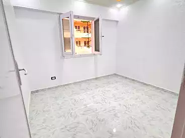 شقق للبيع - 2 غرف - بالدور 4