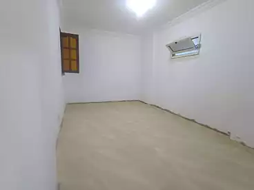 عقارات للبيع - 2 غرف - بالدور 14