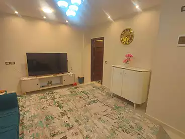 شقق للبيع - 2 غرف - بالدور 5