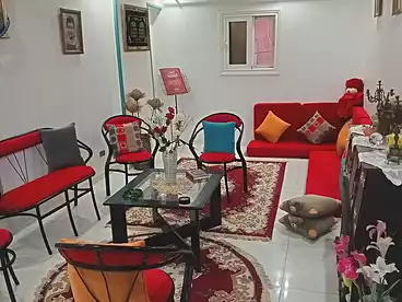شقق للبيع - 3 غرف - بالدور 1