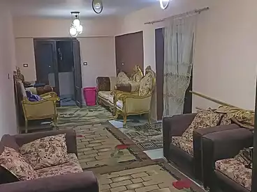 شقق للبيع في شارع الحنفية، البيطاش، 100 متر