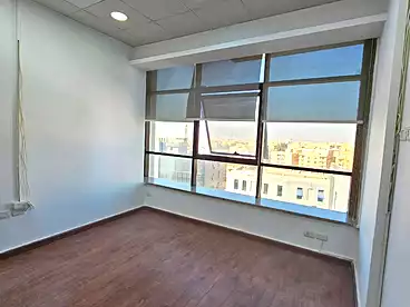 Offices For rent - 7 rooms - floor 3