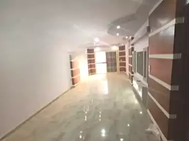 شقق للبيع في شارع الاربعين، بيانكي، 150 متر