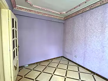 شقق للبيع في شارع قنال المحمودية البحري، محرم بك، 100 متر