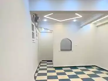 شقق للبيع - 2 غرف - بالدور 1