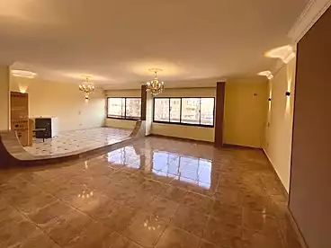 Apartments For rent in El Nasr St, New Maadi, 230 sqm