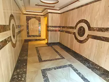 شقق للبيع - 3 غرف - بالدور 1