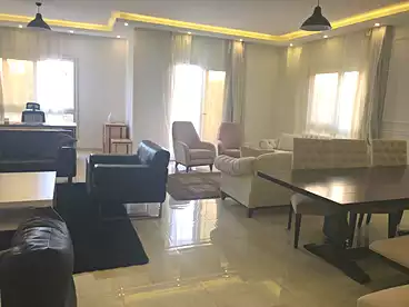 شقق مفروشة للإيجار في شارع طه حسين، جنوب الاكاديميه (ب)، 220 متر