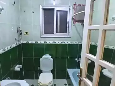 Apartments For sale in Gamal Abdel Nasser St., El Mandara, 140 sqm