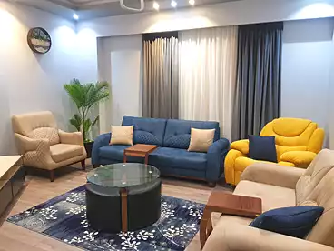 شقق مفروشة للإيجار في شارع طيار الحلواني، النرجس 2، 250 متر