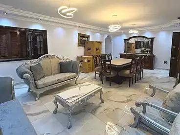 Furnished Apartment For rent in Giza, Greater Cairo, 200 sqm