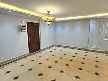 شقق للبيع في شارع احمد انسي، حلوان، 165 متر