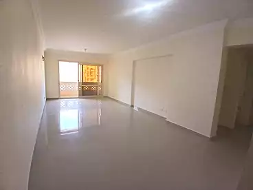 Apartments For rent in Mortada Basha St, Ganaklis, 180 sqm
