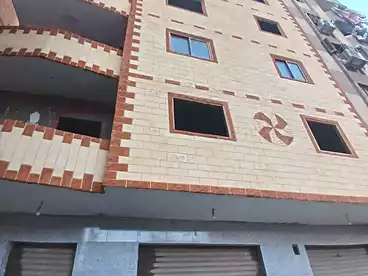 عمارات للبيع في طريق كعبيش، فيصل، 100 متر