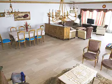 Apartments For sale in Sphinx Square, El Mohandeseen, 270 sqm