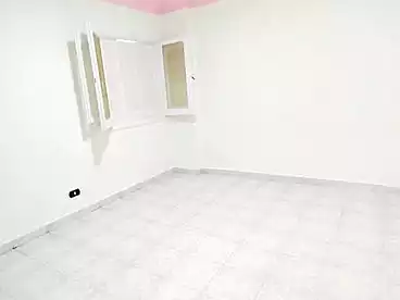 شقق للبيع في الكيلو 21، العجمي، 100 متر