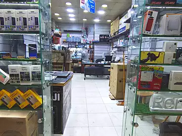 محلات للبيع في المندرة قبلي، المندرة، 30 متر