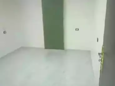 شقق للبيع في شارع الخمسين، النزهة 2، 145 متر