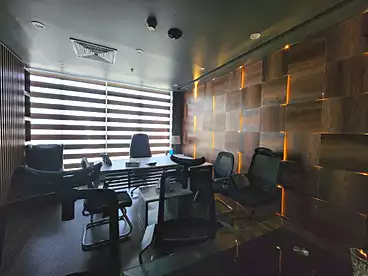 For rent in Northern 90th St., 90th Street, 122 sqm