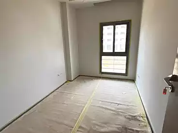 For rent in Southern 90th St., 90th Street, 1682 sqm
