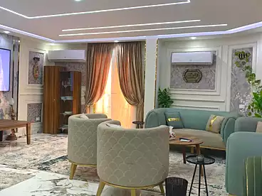 شقق مفروشة للإيجار في ميدان لبنان، المهندسين، 200 متر