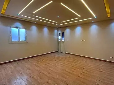 Roof For sale in Bianchi, El Bitash, 250 sqm
