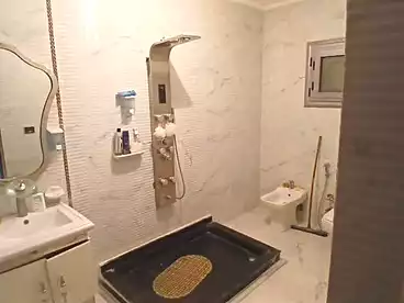 شقق للبيع في المندرة بحري، المندرة، 170 متر