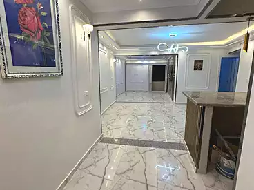 شقق للبيع في شارع الجلاء، فيكتوريا، 120 متر