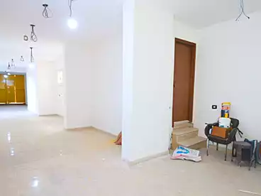 Building For rent in Sidi Bishr, Alexandria, 1500 sqm