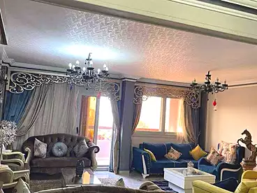 شقق للبيع في شارع أحمد عصمت، عين شمس، 150 متر