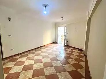 Apartments For sale in Gamal Abd El Nasir St, Sidi Beshr Bahri, 90 sqm