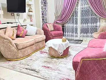 شقق للبيع في شارع الاربعين، بيانكي، 170 متر