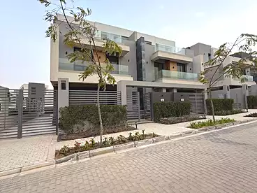 عقارات للبيع في ستودا ريزيدنس - ال كازار، كمبوند بمصر الجديدة، 250 متر