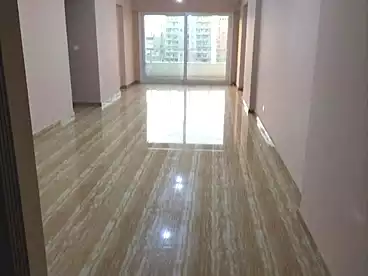 شقق للإيجار في كامب شيزار، الاسكندرية، 170 متر