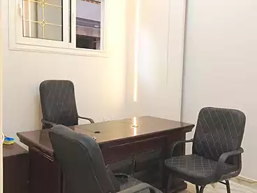 مكاتب للبيع في شارع نبوي المهندس، المندرة، 42 متر