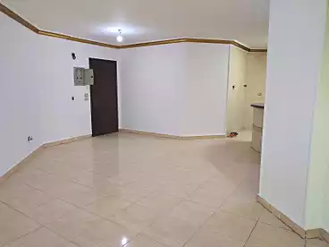 سكني للبيع في شارع أنقرة، شيراتون، 150 متر